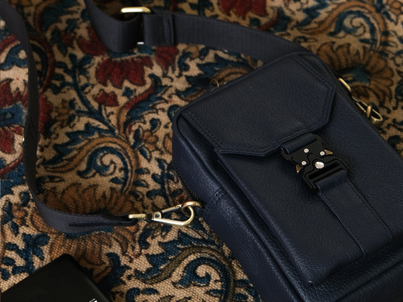 Yama Cross Body / Sea Blue