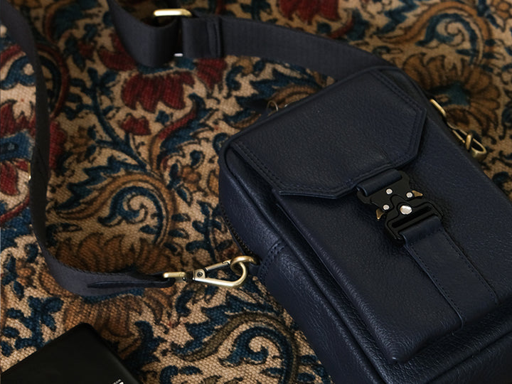 Yama Cross Body / Sea Blue