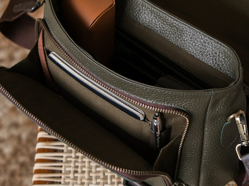 Corte Cross Body - Moss Green