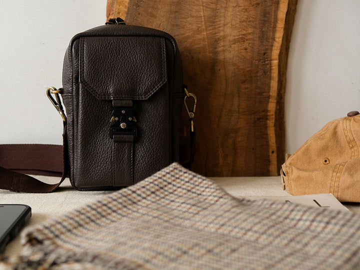 Yama Cross Body / Dark Tan