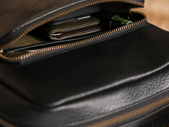 Caravan - Cross Body Sling / Black