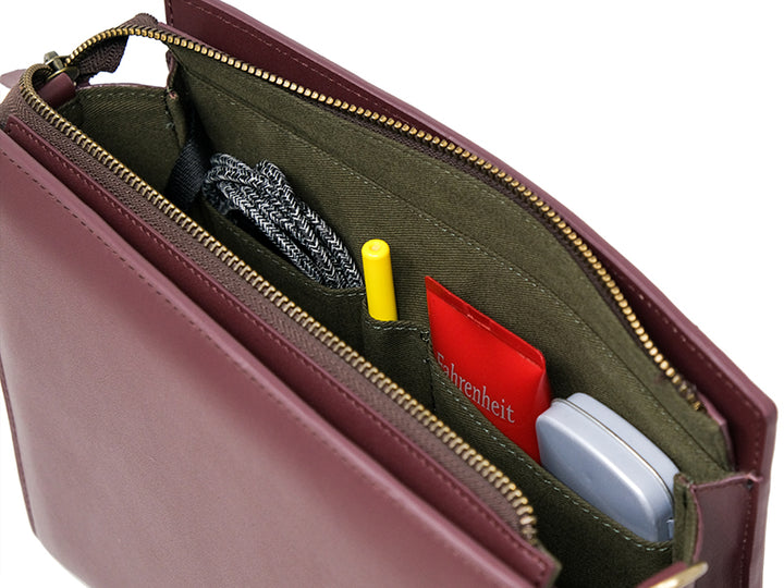 Vera Sling / Burgundy