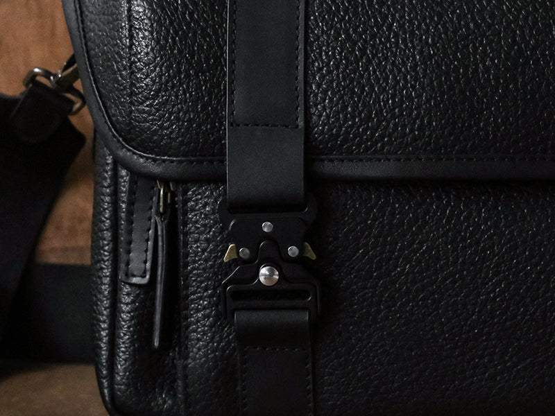 Corte Cross Body - Black