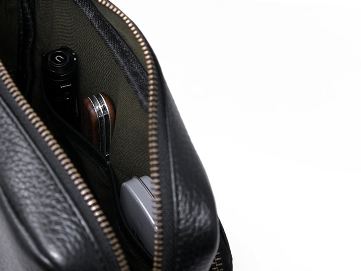 Caravan - Cross Body Sling / Black