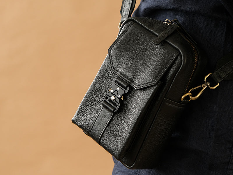 Yama Cross Body / Black