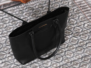 Milan Handbag / Black
