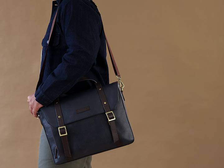 Covent Messenger - Blue & Dark Tan