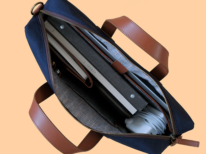 Dean Messenger - Laptop Workbag + Mavi Tech Kit (Oxford Blue)